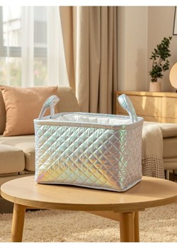 Sinsay - Pikowane pudełko do przechowywania z efektem holograficznym - błękitny ze sklepu Sinsay w kategorii Kosze i pudełka na zabawki - zdjęcie 187700278