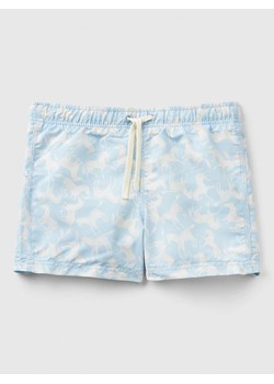 Benetton Szorty kąpielowe w kolorze błękitnym ze sklepu Limango Polska w kategorii Kąpielówki chłopięce - zdjęcie 187713739