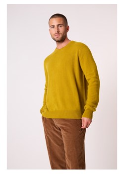 Perfect Cashmere Kaszmirowy sweter &quot;Blake&quot; w kolorze złotym ze sklepu Limango Polska w kategorii Swetry męskie - zdjęcie 187718456