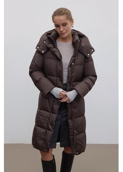 Estro: Ciemnobrązowa kurtka damska na zimę z puchem gęsim przed kolano ze sklepu Estro w kategorii Kurtki damskie - zdjęcie 187745669