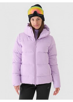 Damska kurtka narciarska 4F 4FWAW24TTJAF573 - fioletowa ze sklepu Sportstylestory.com w kategorii Kurtki damskie - zdjęcie 187746308