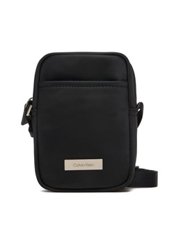Calvin Klein Saszetka Sleek Slim Reporter LV04D3233G Czarny ze sklepu MODIVO w kategorii Torby męskie - zdjęcie 187766329