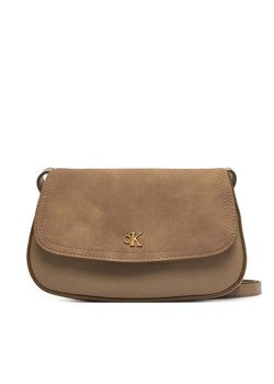 Torebka Calvin Klein Ck Brushed Flap Camera Bag LV04F3409G Beżowy ze sklepu eobuwie.pl w kategorii Listonoszki - zdjęcie 187766639