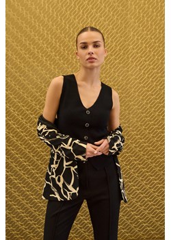 Dzianinowa kamizelka czarny ze sklepu Moodo.pl w kategorii Swetry damskie - zdjęcie 187766766