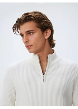 Reserved - Sweter z rozpinaną stójką - biały ze sklepu Reserved w kategorii Swetry męskie - zdjęcie 187766838