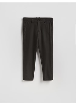 Reserved - Spodnie chino slim fit - ciemnobrązowy ze sklepu Reserved w kategorii Spodnie męskie - zdjęcie 187767077