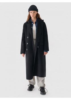 Damski płaszcz z wełną długi Outhorn OTHWAW24TCOUF014  - czarny ze sklepu Sportstylestory.com w kategorii Płaszcze damskie - zdjęcie 187773289