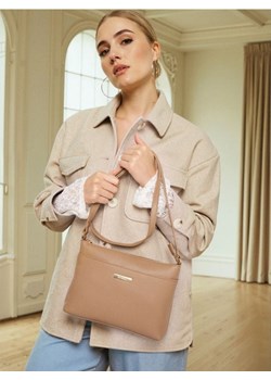 Sinsay - Torebka listonoszka z imitacji groszkowej skóry - beżowy ze sklepu Sinsay w kategorii Listonoszki - zdjęcie 187775187
