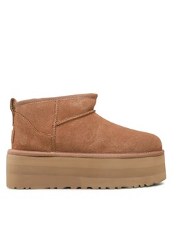 Śniegowce Ugg W Classic Ultra Mini Platform 1135092 Brązowy ze sklepu eobuwie.pl w kategorii Śniegowce damskie - zdjęcie 187775425