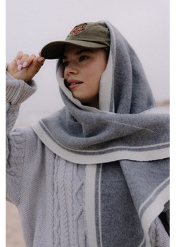 Surf Triangle Scarf - Light Grey ze sklepu Surf Inc w kategorii Szaliki i chusty damskie - zdjęcie 187780395