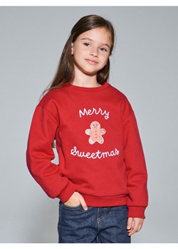 Sinsay - Świąteczna bluza z pierniczkiem i napisem „Merry Sweetmas” - czerwony ze sklepu Sinsay w kategorii Bluzy dziewczęce - zdjęcie 187799678
