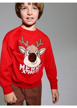 Sinsay - Świąteczna bluza crewneck z motywem renifera - czerwony ze sklepu Sinsay w kategorii Bluzy chłopięce - zdjęcie 187799779