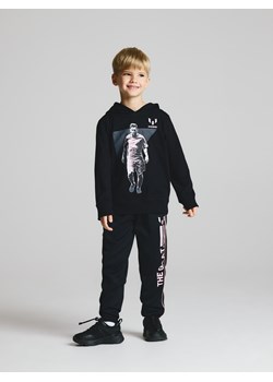 Reserved - Bluza z kapturem Messi - czarny ze sklepu Reserved w kategorii Bluzy chłopięce - zdjęcie 187800095