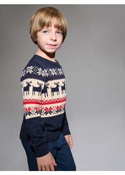 Sinsay - Świąteczny sweter z motywem reniferów i śnieżynek - granatowy ze sklepu Sinsay w kategorii Swetry chłopięce - zdjęcie 187805849