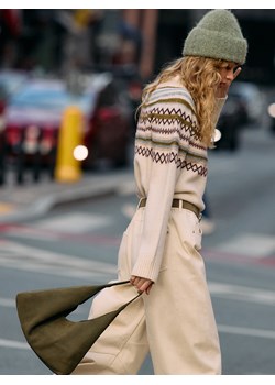 Mohito - Sweter ze wzorem - kremowy ze sklepu Mohito w kategorii Swetry damskie - zdjęcie 187818969