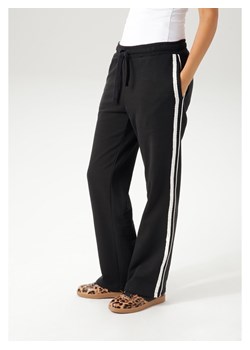 Aniston Spodnie dresowe w kolorze czarnym ze sklepu Limango Polska w kategorii Spodnie damskie - zdjęcie 187819528