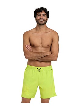 Arena Szorty kąpielowe w kolorze jaskrawozielonym ze sklepu Limango Polska w kategorii Kąpielówki - zdjęcie 187830265