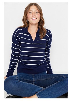 trendyol Sweter w kolorze granatowo-białym ze sklepu Limango Polska w kategorii Swetry damskie - zdjęcie 187830506