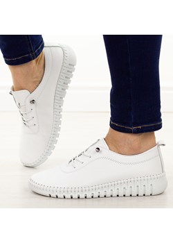 Białe skórzane półbuty damskie T.Sokolski 4000 ze sklepu suzana.pl w kategorii Półbuty damskie - zdjęcie 187831176