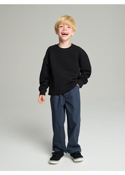 Sinsay - Jeansy wiązane w talii - granatowy ze sklepu Sinsay w kategorii Spodnie chłopięce - zdjęcie 187832395