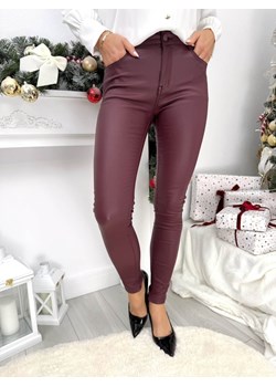 Bordowe Woskowane Spodnie ze sklepu ModnaKiecka.pl w kategorii Spodnie damskie - zdjęcie 187847219