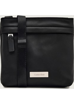Calvin Klein Reporterka ze sklepu Gomez Fashion Store w kategorii Torby męskie - zdjęcie 187851266