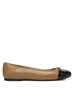 MICHAEL Michael Kors Baleriny Mandy Flat 40F5MAFP1A Beżowy ze sklepu MODIVO w kategorii Balerinki - zdjęcie 187851719