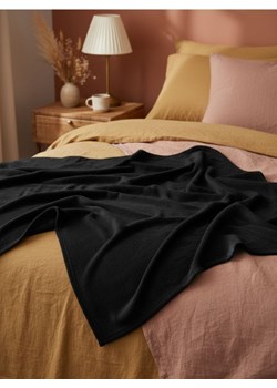 Sinsay - Koc - czarny ze sklepu Sinsay w kategorii Koce i pledy - zdjęcie 187852779