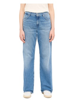 Damskie Spodnie jeansowe Mustang Style Madison Wide Denim Blue 1016554 5000 412 ze sklepu YouNeedit.pl w kategorii Jeansy damskie - zdjęcie 187854567