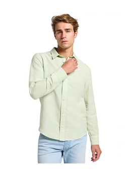 MESKA KOSZULA LEE PATCH SHIRT SOFT SAGE 112363905 ze sklepu YouNeedit.pl w kategorii Koszule męskie - zdjęcie 187854569