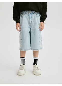 Reserved - Jeansowe szorty bermudy - niebieski ze sklepu Reserved w kategorii Spodenki dziewczęce - zdjęcie 187858129