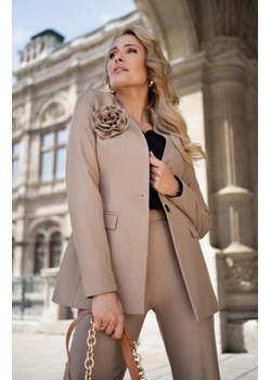 Stylove S370 marynarka z kwiatkiem beżowa ze sklepu intimiti.pl w kategorii Marynarki damskie - zdjęcie 187861037