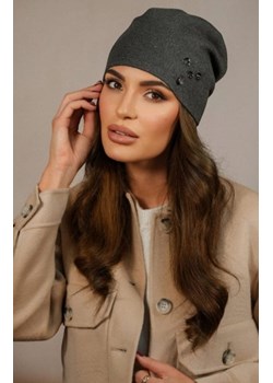 Kamea Marcus czapka z ozdobą z cyrkonii grafitowa ze sklepu intimiti.pl w kategorii Czapki zimowe damskie - zdjęcie 187863409