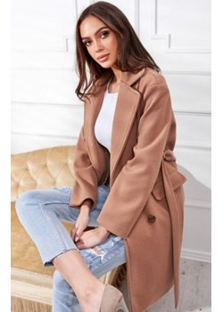 Elegancki karmelowy płaszcz damski ze sklepu intimiti.pl w kategorii Płaszcze damskie - zdjęcie 187864828