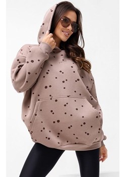 Oversizowa bluza damska z kapturem kropeczki cappucino ze sklepu intimiti.pl w kategorii Bluzy damskie - zdjęcie 187868139