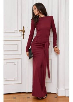 Sukienka maxi z szarfą w talii i poduszkami na ramionach bordowa wiskoza ze sklepu intimiti.pl w kategorii Sukienki - zdjęcie 187870719