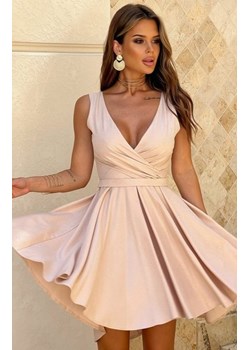 Elegancka błyszcząca sukienka beżowa 2215-21 ze sklepu intimiti.pl w kategorii Sukienki - zdjęcie 187878126