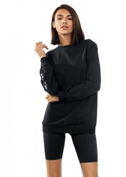 Klasyczna czarna bluza damska F5528 ze sklepu intimiti.pl w kategorii Bluzy damskie - zdjęcie 187878959