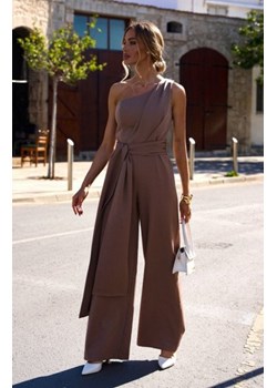 Moe kombinezon na jedno ramię mokka M845 ze sklepu intimiti.pl w kategorii Kombinezony damskie - zdjęcie 187879366