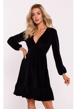 Moe welurowa sukienka z karczkiem czarna M826 ze sklepu intimiti.pl w kategorii Sukienki - zdjęcie 187888538
