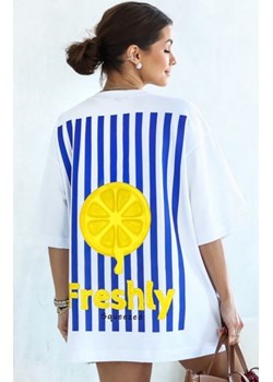 Oversizowy t-shirt damski długi cytryna ze sklepu intimiti.pl w kategorii Bluzki damskie - zdjęcie 187893179