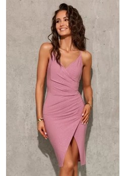*Brokatowa ołówkowa sukienka różowa 0370 ze sklepu intimiti.pl w kategorii Sukienki - zdjęcie 187893189