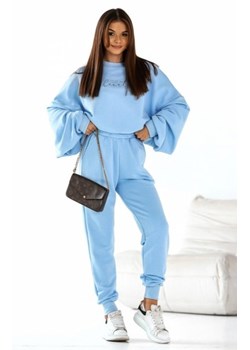 Dres Heart – oversizowa bluza i spodnie z szeroką gumą w pasie niebieski ze sklepu intimiti.pl w kategorii Dresy damskie - zdjęcie 187896499