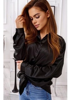Oversizowa satynowa koszula damska czarna ze sklepu intimiti.pl w kategorii Koszule damskie - zdjęcie 187896669