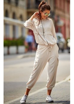 Sportowa bluza z kapturem A294 ze sklepu intimiti.pl w kategorii Bluzy damskie - zdjęcie 187897069