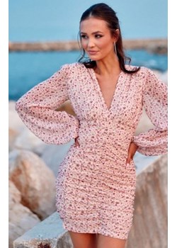 Dopasowana mini sukienka w drobne kwiatki 16D ze sklepu intimiti.pl w kategorii Sukienki - zdjęcie 187897959