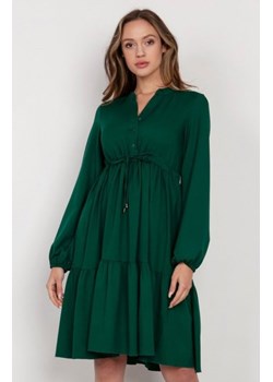 Rozkloszowana sukienka z troczkami w pasie zielona SUK203 ze sklepu intimiti.pl w kategorii Sukienki - zdjęcie 187900145
