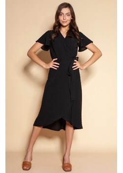 Kopertowa sukienka z asymetrycznym dołem czarna SUK198 ze sklepu intimiti.pl w kategorii Sukienki - zdjęcie 187900387