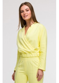 Bewear B292 bluza z kopertowym dekoltem cytrynowa ze sklepu intimiti.pl w kategorii Bluzy damskie - zdjęcie 187902018