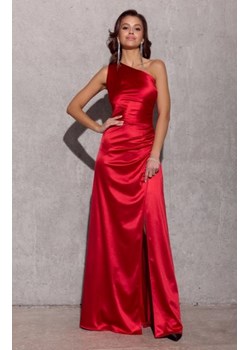 Asymetryczna satynowa sukienka maxi czerwona 0461 ze sklepu intimiti.pl w kategorii Sukienki - zdjęcie 187902636